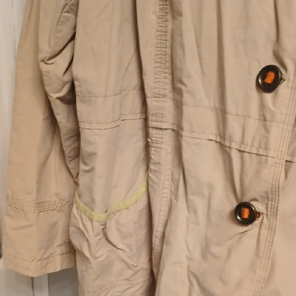 Women's Tan Jacket - Picture 3 of 10